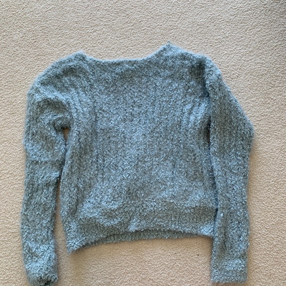 Knyt and Lynk Sweater - Picture 2 of 3
